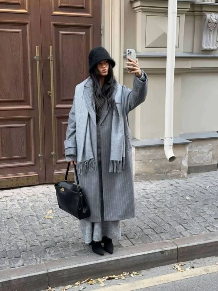 Gri Atkı Yumuşak Dokulu Omuz Şalı