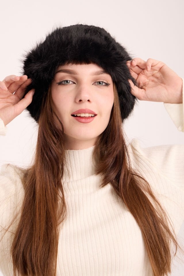 Siyah Peluş Kürk Kalpak Şapka