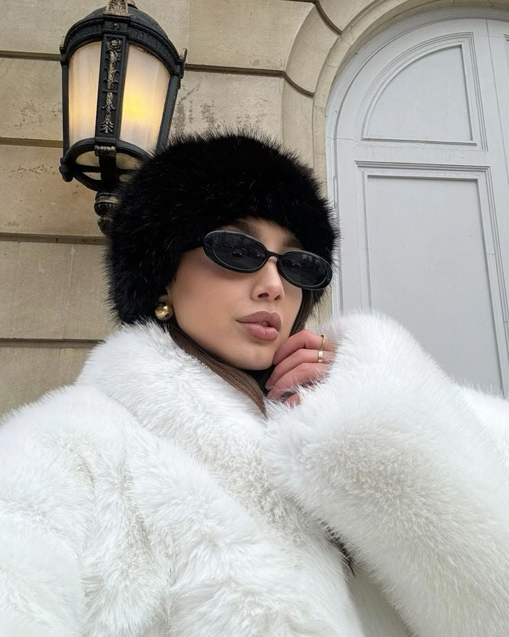 Siyah-Kürk Peluş Kalpak Şapka