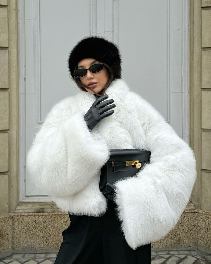 Siyah-Kürk Peluş Kalpak Şapka